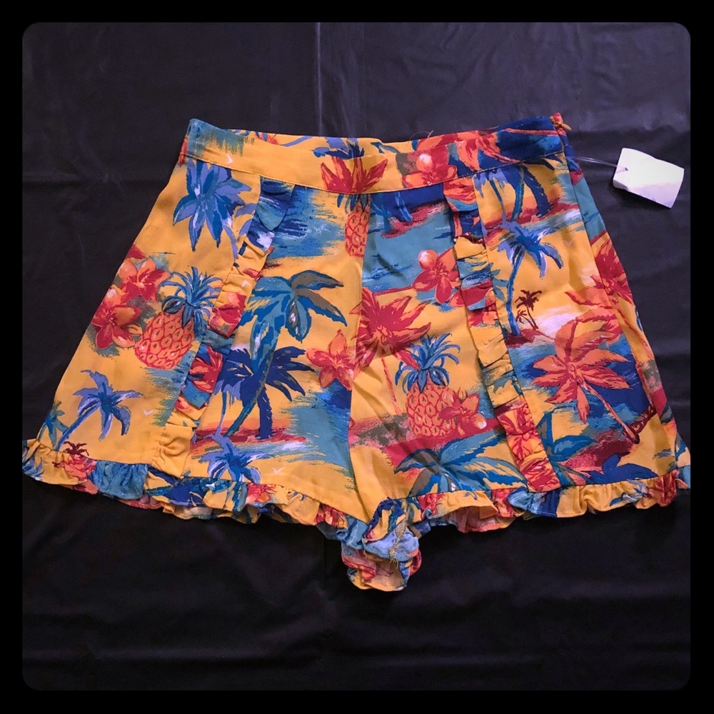 Zara Women’s High Waist Ruffle Shorts